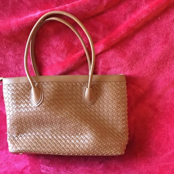Neiman Marcus Handwoven Vegan Leather Shoulder Tote Bag - Picture 3 of 5